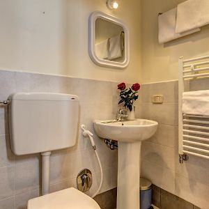 Private Bathroom Single Room